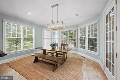 Dining - 20144 Black Diamond Pl, Ashburn, VA 20147 photo 2 of 5