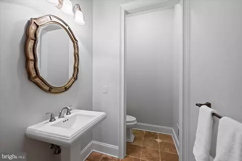 Bath - 20144 Black Diamond Pl, Ashburn, VA 20147 photo 1 of 10