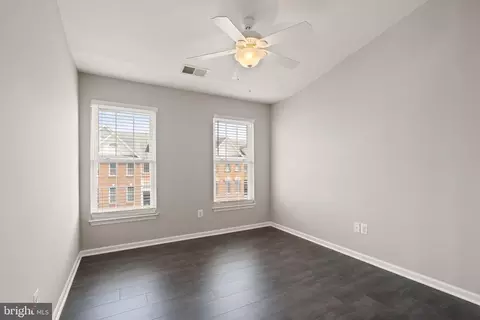 Bedroom - 25191 Bald Eagle Ter, Chantilly, VA 20152 photo 1 of 2