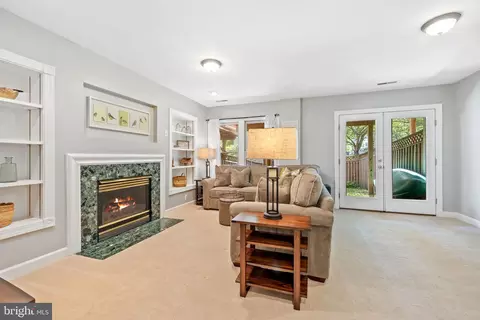 19906 Upland Ter, Ashburn, VA 20147 photo 22
