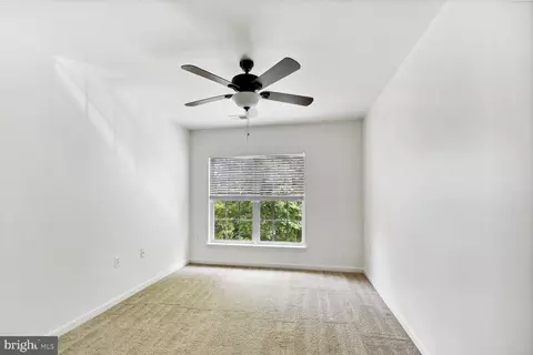 21091 Alberta Ter, Sterling, VA 20166 photo 12