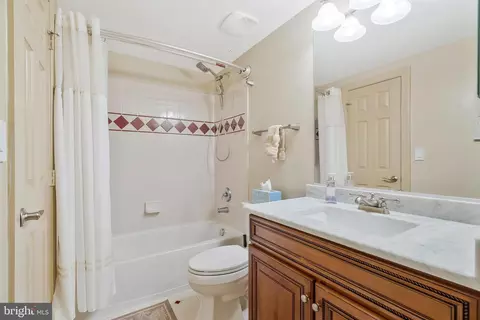 42585 Cochrans Lock Dr, Ashburn, VA 20148 photo 32