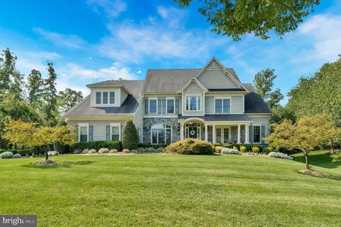 42585 Cochrans Lock Dr, Ashburn, VA 20148