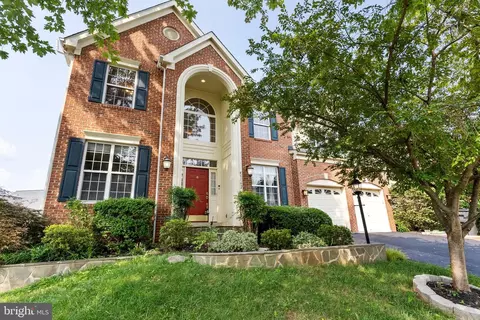 46162 Westridge Dr, Sterling, VA 20165