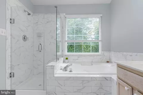 47635 Comer Sq, Sterling, VA 20165 photo 6