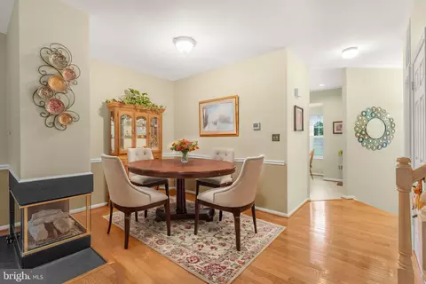 47635 Comer Sq, Sterling, VA 20165 photo 4