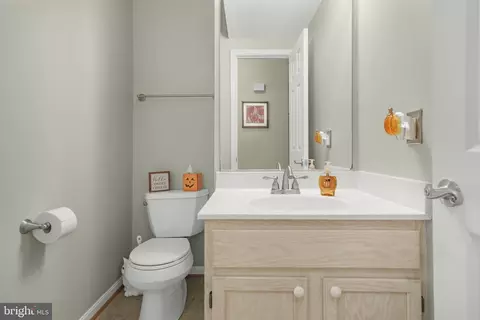47635 Comer Sq, Sterling, VA 20165 photo 13