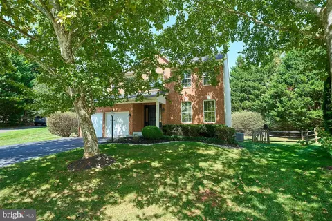 47022 Bainbridge Pl, Sterling, VA 20165