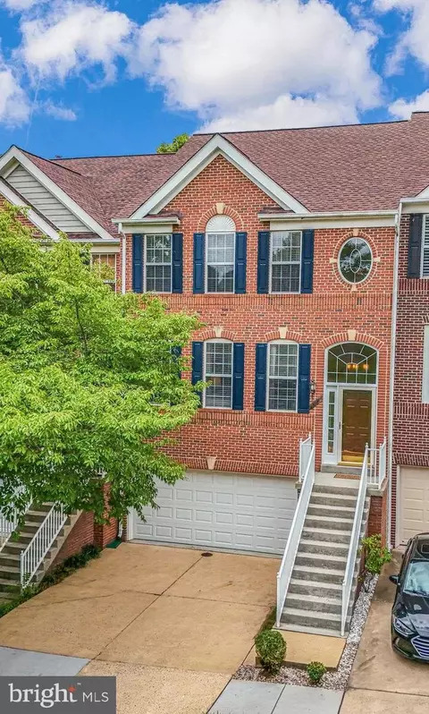 43115 Northlake Overlook Ter, Leesburg, VA 20176