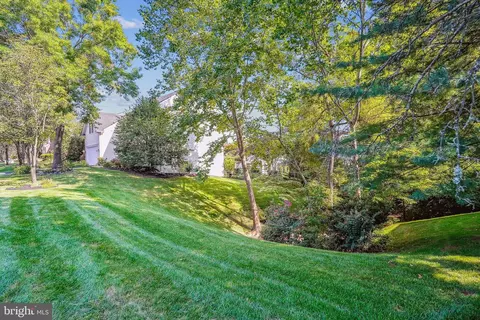 Exterior - 43735 Tolamac Dr, Ashburn, VA 20147 photo 3 of 31