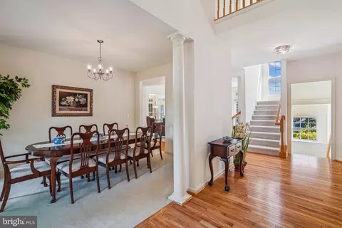 Entry Way - 43735 Tolamac Dr, Ashburn, VA 20147 photo 2 of 4