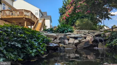 Exterior - 43735 Tolamac Dr, Ashburn, VA 20147 photo 8 of 31