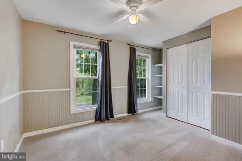 Bedroom - 125 Peyton Rd, Sterling, VA 20165 photo 4 of 4