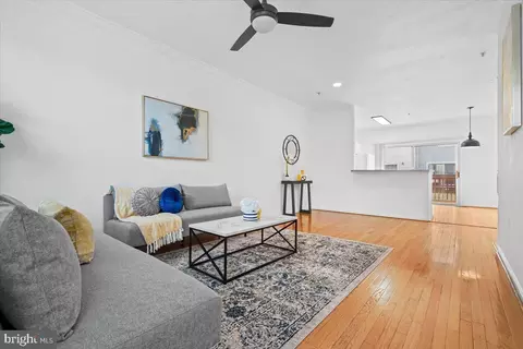 21844 Goodwood Ter, Ashburn, VA 20147