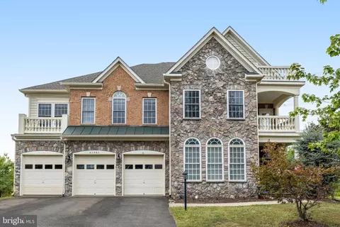 41861 Feldspar Pl, Aldie, VA 20105