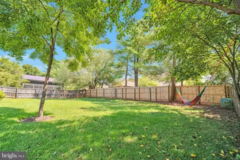 613 E Charlotte St, Sterling, VA 20164 photo 36