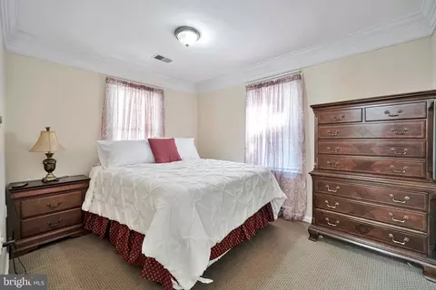 613 E Charlotte St, Sterling, VA 20164 photo 26