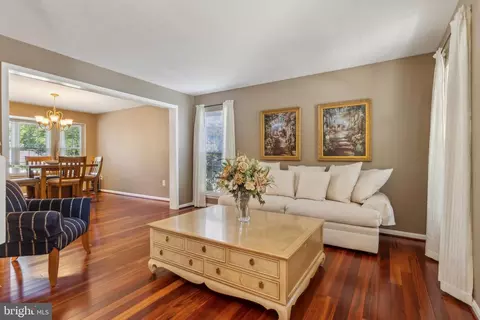 Living - 43064 Stonecottage Pl, Ashburn, VA 20147 photo 1 of 2