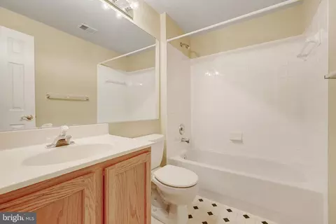 44270 Acushnet Ter, Ashburn, VA 20147 photo 39