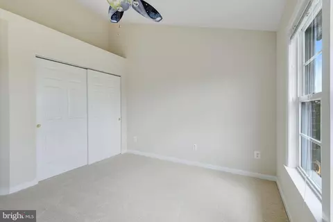 44270 Acushnet Ter, Ashburn, VA 20147 photo 34