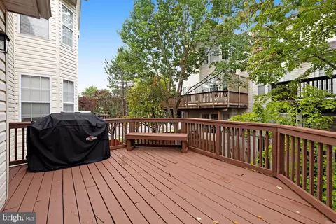 44270 Acushnet Ter, Ashburn, VA 20147 photo 41