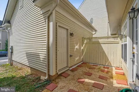 42757 Explorer Dr, Brambleton, VA 20148 photo 14