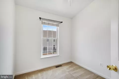 25322 Shipley Ter, Chantilly, VA 20152 photo 30