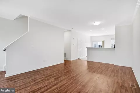 25322 Shipley Ter, Chantilly, VA 20152 photo 14