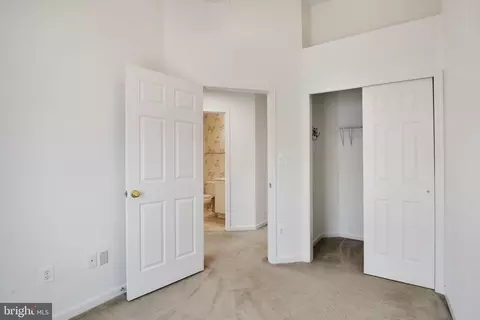 25322 Shipley Ter, Chantilly, VA 20152 photo 23