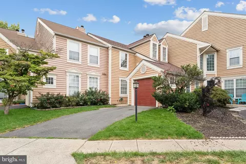 21106 Crocus Ter, Ashburn, VA 20147