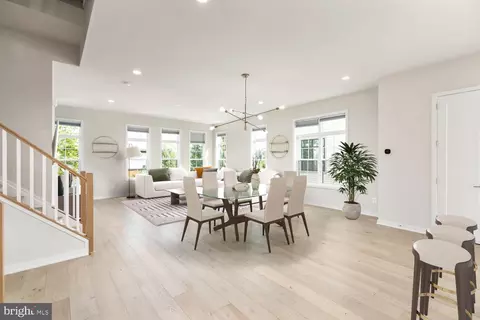 43467 Croson Ln, Ashburn, VA 20148 photo 6