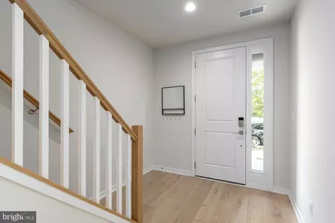 43467 Croson Ln, Ashburn, VA 20148 photo 31