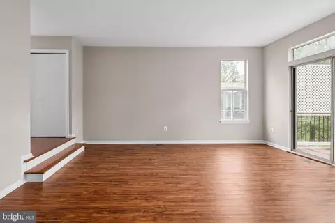 44246 Mossy Brook Sq, Ashburn, VA 20147 photo 15