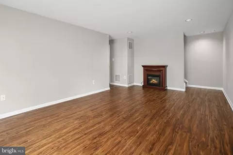44246 Mossy Brook Sq, Ashburn, VA 20147 photo 52