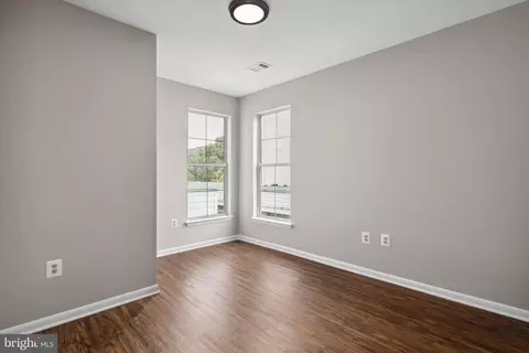 44246 Mossy Brook Sq, Ashburn, VA 20147 photo 39
