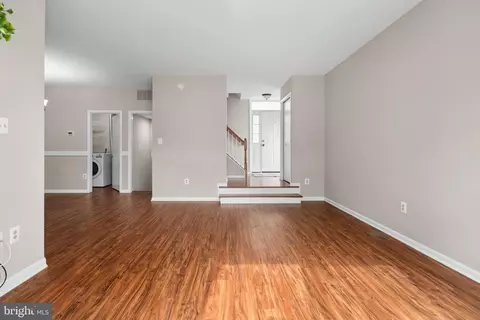 44246 Mossy Brook Sq, Ashburn, VA 20147 photo 14