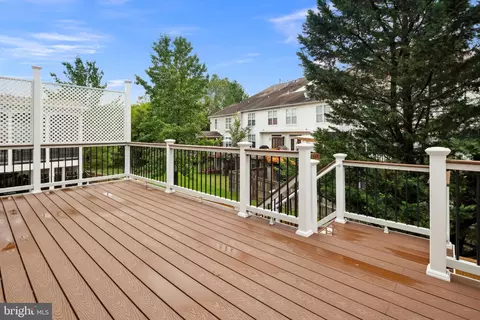 44246 Mossy Brook Sq, Ashburn, VA 20147 photo 27