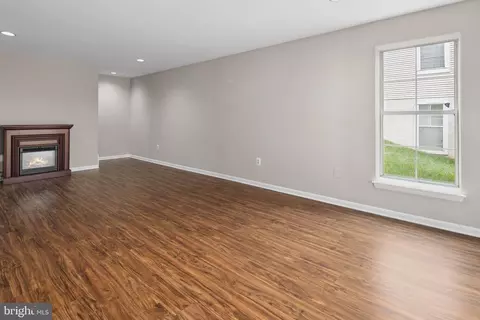 44246 Mossy Brook Sq, Ashburn, VA 20147 photo 50