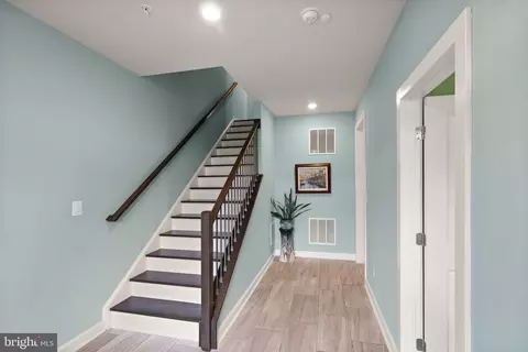 43367 Stadium Ter, Ashburn, VA 20148 photo 5