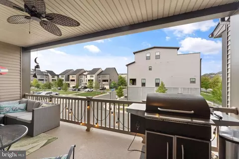 43367 Stadium Ter, Ashburn, VA 20148 photo 22