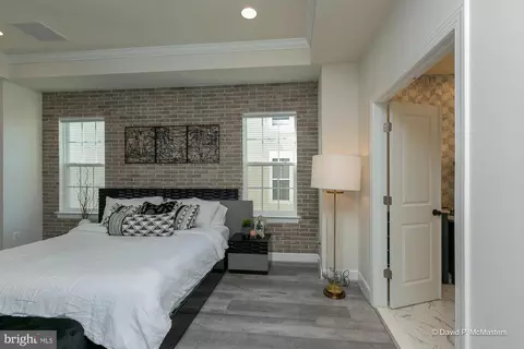 Bedroom - 20434 Codman Dr, Ashburn, VA 20147 photo 7 of 12