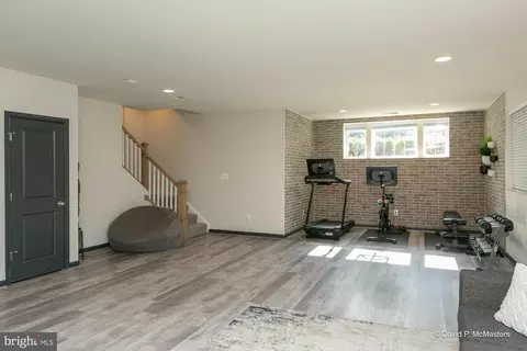 Entry Way - 20434 Codman Dr, Ashburn, VA 20147 photo 18 of 24