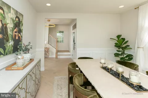 Entry Way - 20434 Codman Dr, Ashburn, VA 20147 photo 2 of 24
