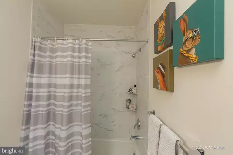 Bath - 20434 Codman Dr, Ashburn, VA 20147 photo 7 of 7