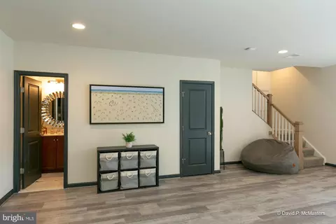 Entry Way - 20434 Codman Dr, Ashburn, VA 20147 photo 19 of 24