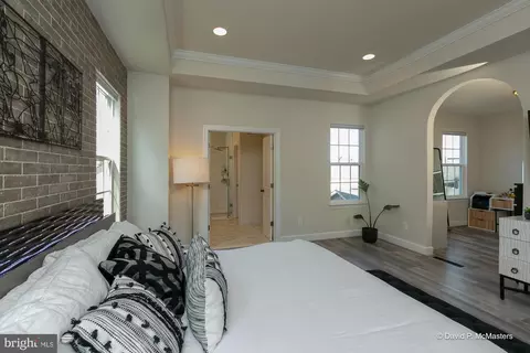 Entry Way - 20434 Codman Dr, Ashburn, VA 20147 photo 8 of 24