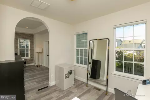 Entry Way - 20434 Codman Dr, Ashburn, VA 20147 photo 11 of 24