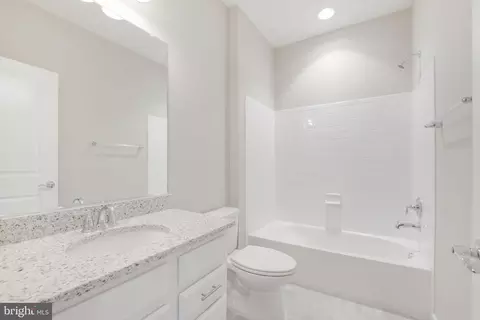 19976 Abram Ter, Ashburn, VA 20147 photo 38