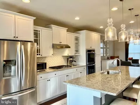 22297 Pinecroft Ter, Ashburn, VA 20148