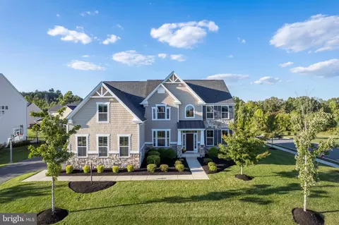 42534 Harvest Horn Way, Chantilly, VA 20152